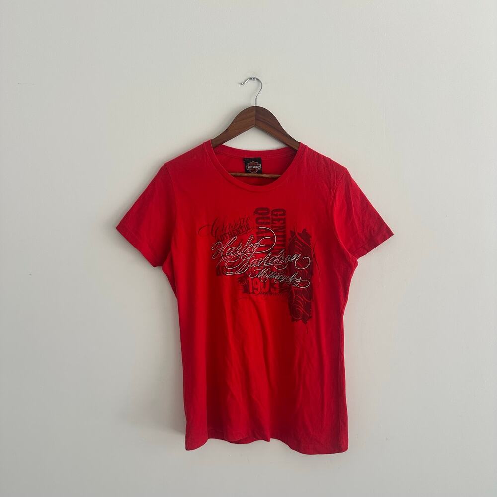 Vintage y2k 00s Women’s Harley Davidson Biker Graphic Tee